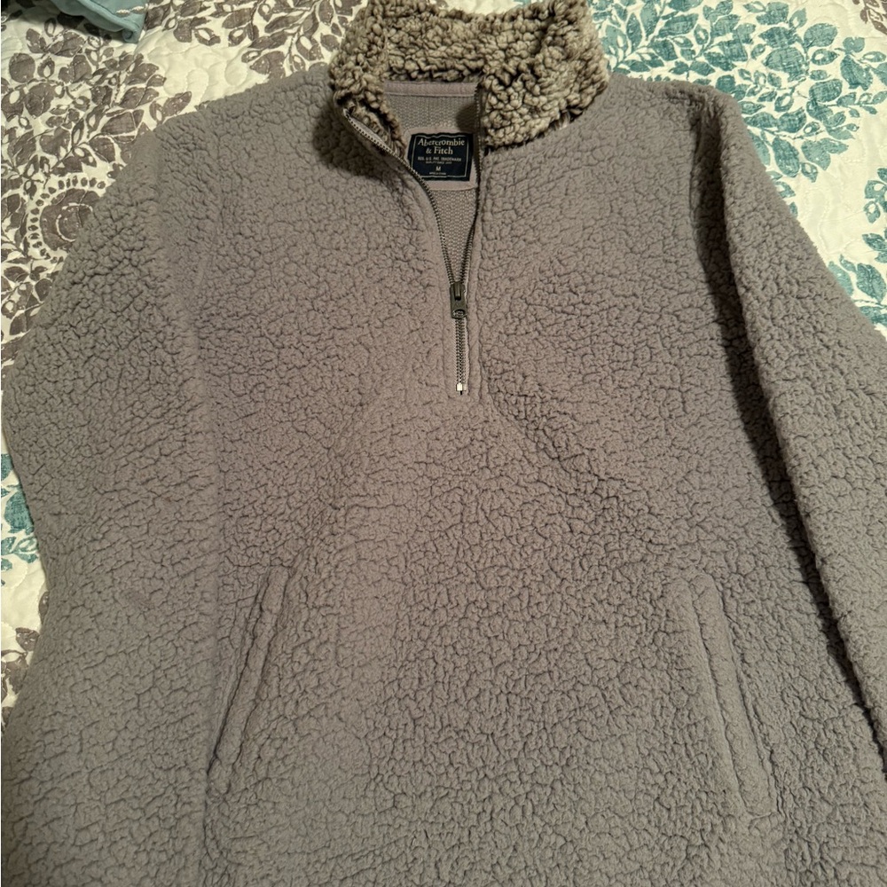 Abercrombie & Fitch Gray Sherpa Jacket/pullover